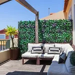 Breathtaking River-City View Two Private Terraces 3 Bedrooms&3 Bathrooms 17th Century Building Central Bica Chiado District